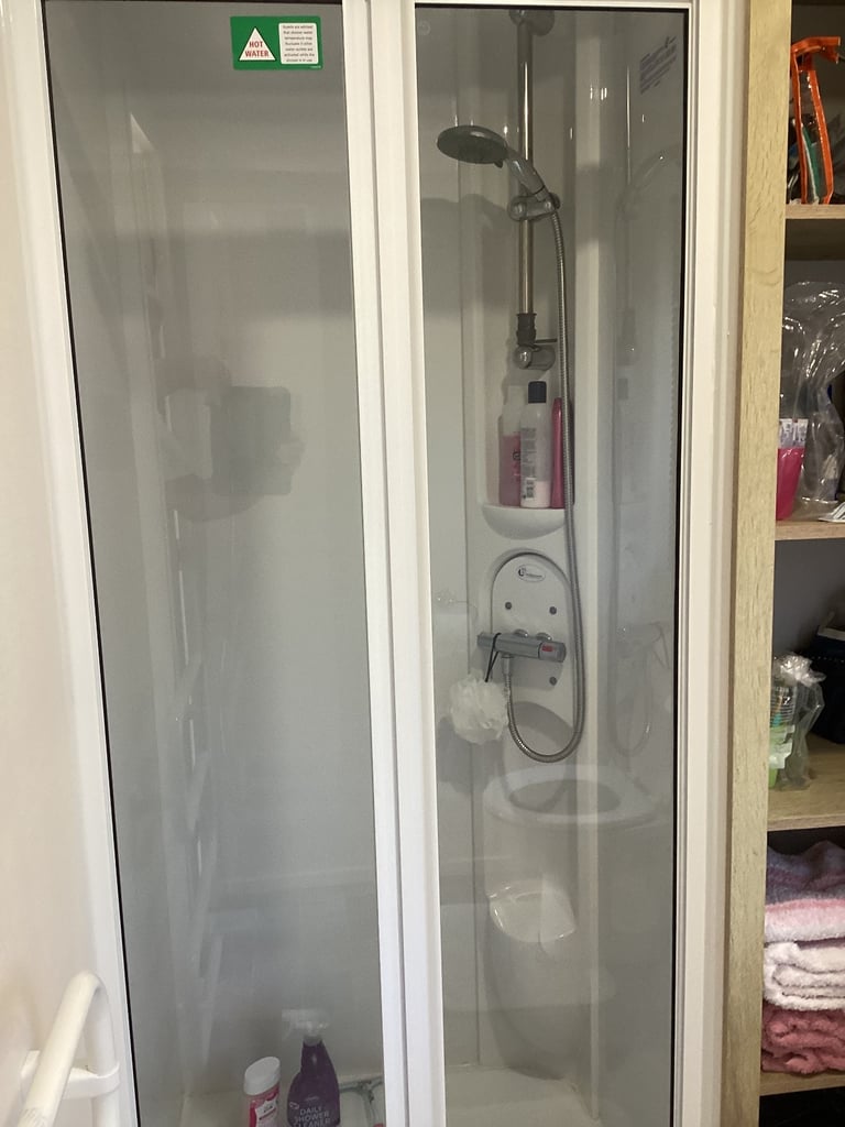 ABI 2018 Static Caravan - 36’ x 12’ - 8 Berth - 2 wc’s - 3 Bedroom’s 