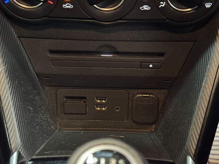 2015 Mazda Mazda2 1.5 SKYACTIV-G Sports Launch Edition Euro 6 (s/s) 5dr HATCHBACK Petrol Manual