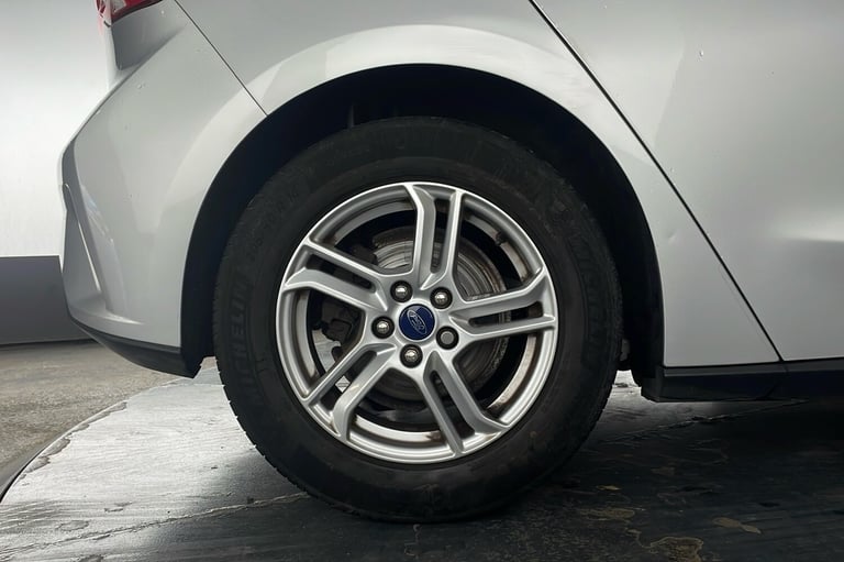  Ford Focus 1.5 Ecoblue Zetec Hatchback 5dr Diesel Manual Euro 6 s/s 120 Ps