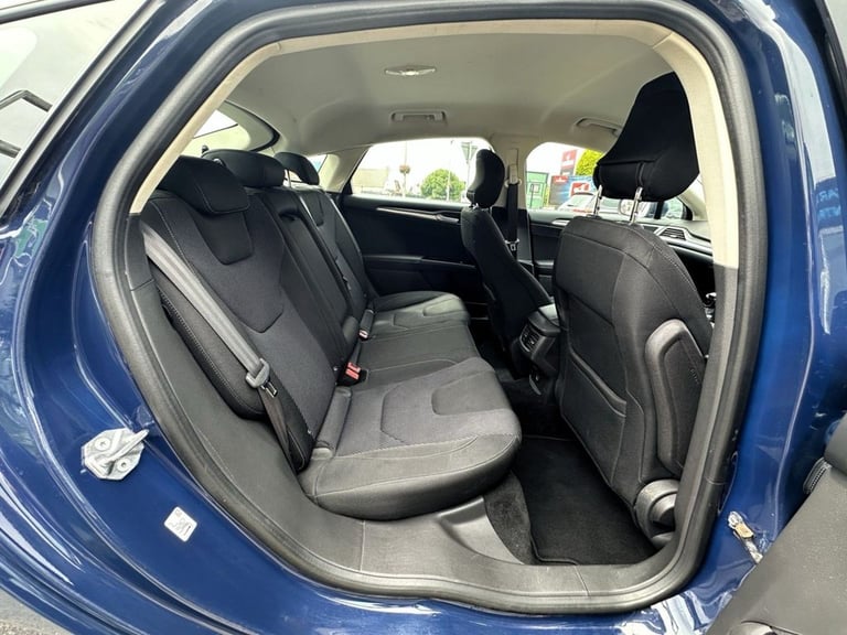 2014 64 FORD MONDEO 2.0 TDCI TITANIUM HATCHBACK 5DR DIESEL MANUAL EURO 6 (S/S) (