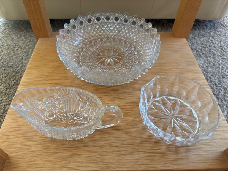image for Set of Clear glass items