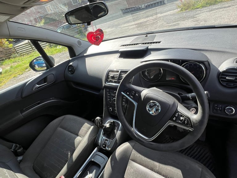 2010 Vauxhall Meriva 1.4T 16V Exclusiv Euro 5 5dr MPV Petrol Manual