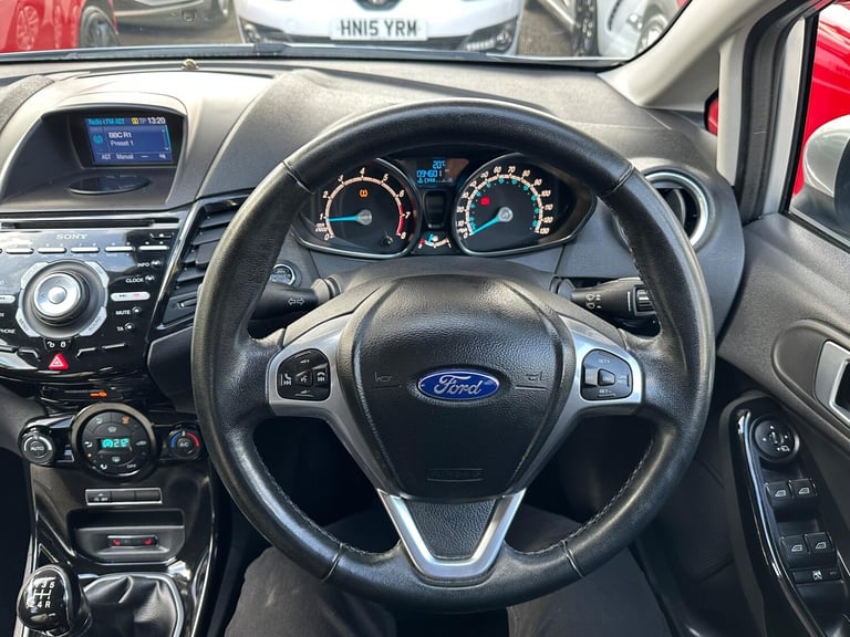 2014 Ford Fiesta 1.0T EcoBoost Titanium X Euro 5 (s/s) 5dr HATCHBACK Petrol Manual