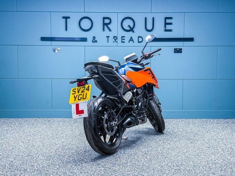 2024 24 KTM 125 DUKE LEARNER LEGAL 125 NAKED PETROL MANUAL EURO 5 - LOW MILES