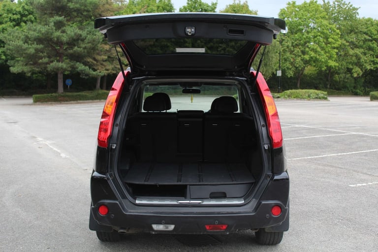 2007 Nissan X-Trail 2.0 dCi Aventura 5dr Auto ESTATE DIESEL Automatic