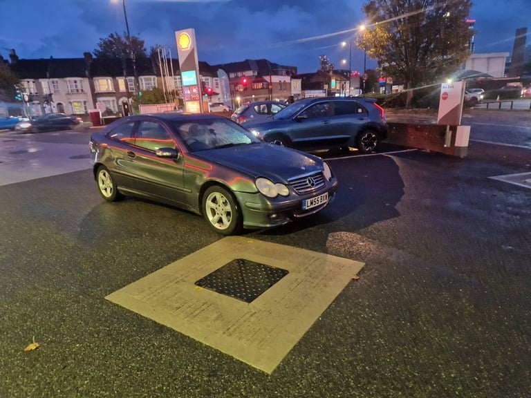 Mercedes C Class SE 2005 1.8 C180 Kompressor  Coupe 2dr Petrol Automatic ULEZ FREE MOT Feb 2026,