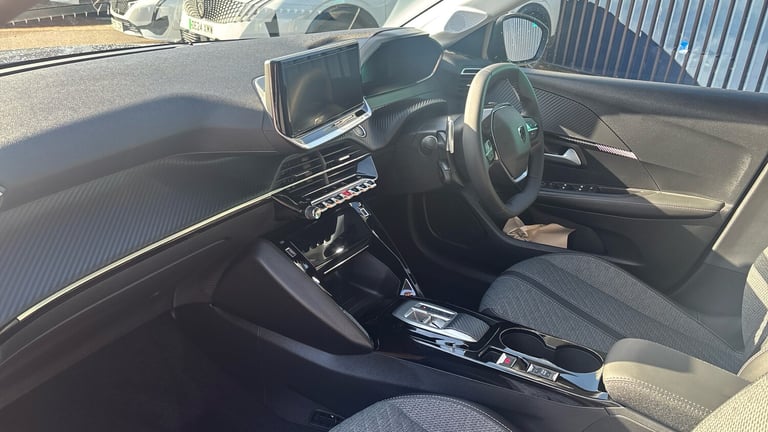 2025 Peugeot 208 1.2 Hybrid 110 Allure 5dr e-DSC6 Petrol Hatchback Hatchback Petrol Automatic