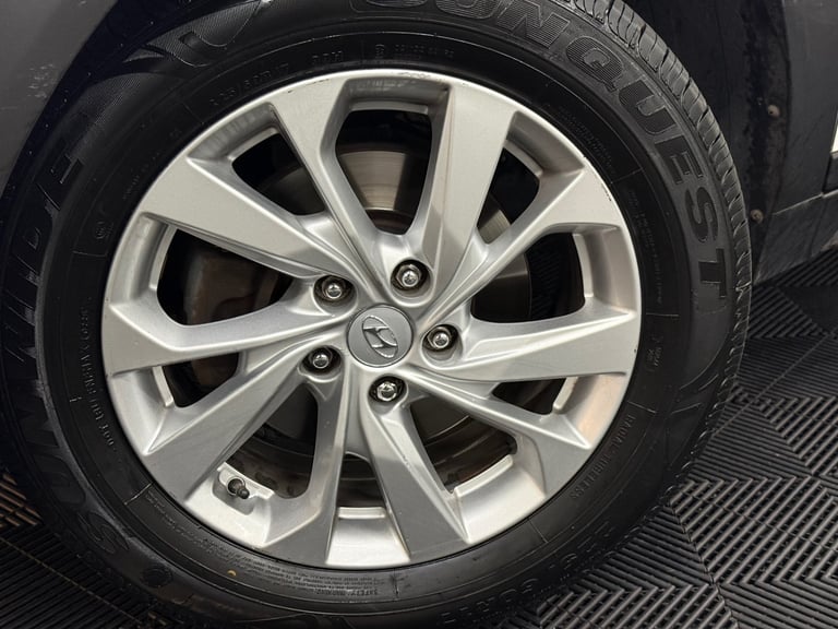 2018 68 HYUNDAI TUCSON 1.6 SE NAV CRDI 2WD MANUAL DIESEL WHITE EURO 6