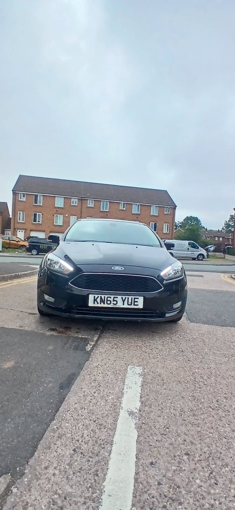 image for 2015 Ford Focus 1.0 EcoBoost 125 Zetec 5dr HATCHBACK Petrol Manual