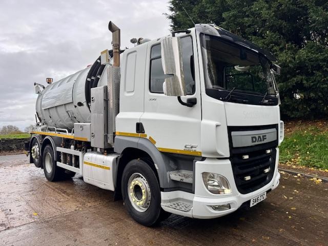 image for 2016 DAF CF 330 Euro 6 6x2 sleeper cab Whale stainless steel 3300gln vac tanker