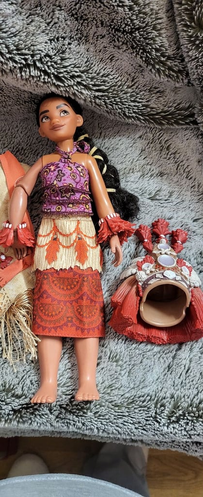 Disney Singing Moana Doll