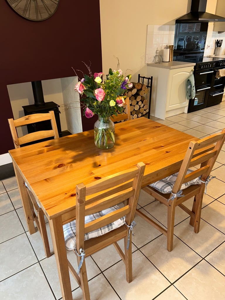 image for Dining table 