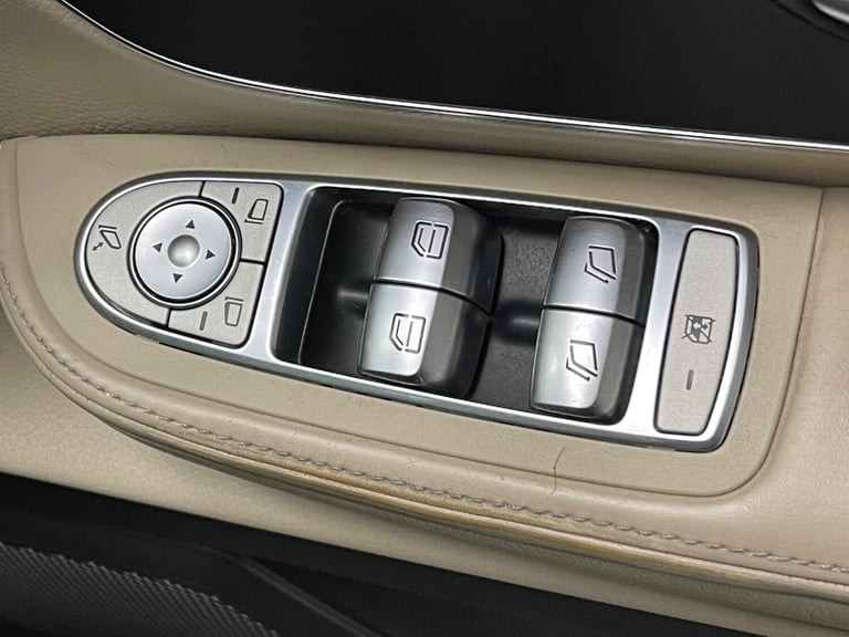 2020 Mercedes-Benz V-Class V220 d Sport 5dr 9G-Tronic [Long] MPV DIESEL Automatic
