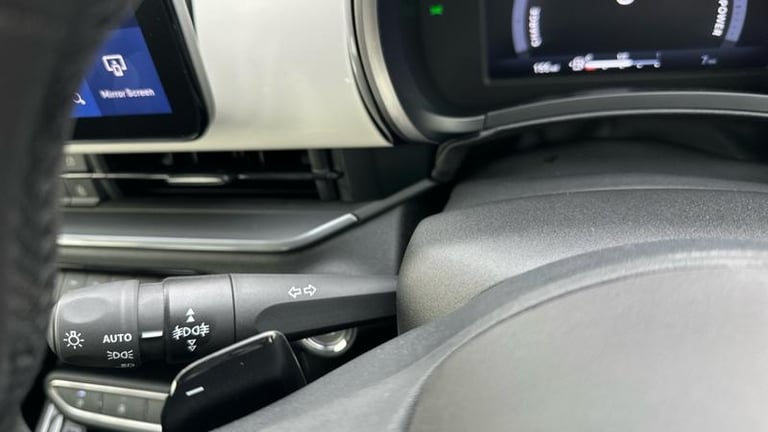 2025 Fiat 600 1.2 MHEV SUV 5dr Petrol Hybrid e-DCT Euro 6 (s/s) (100 ps) Automatic Hatchback Hybr...