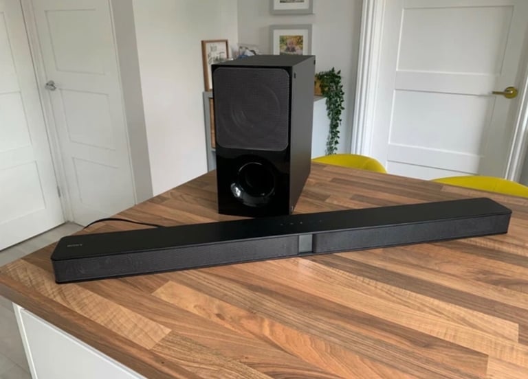 image for Sony Soundbar 2.1 Channel   300W Bluetooth   With Wireless subwoofer   Excellent Condition
