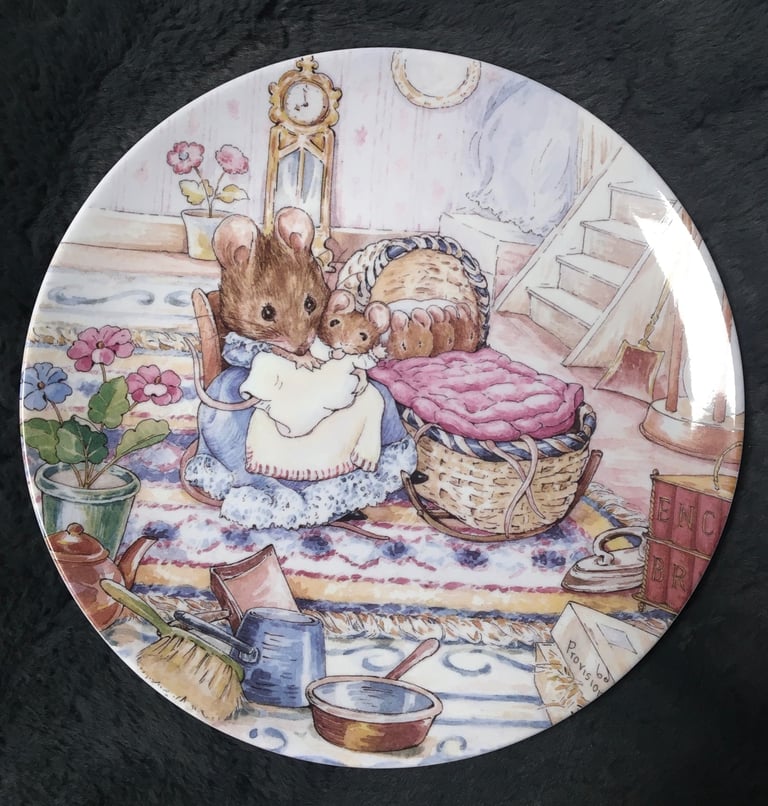 Wedgwood/Danbury mint ‘The world of Beatrix potter’ plate collection  