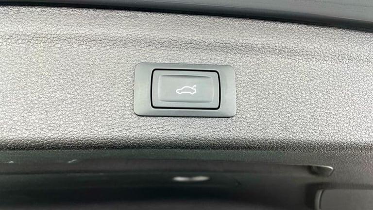 2022 Audi Q3 Sport 35 TFSI  150 PS 6-speed Manual SUV Petrol Manual