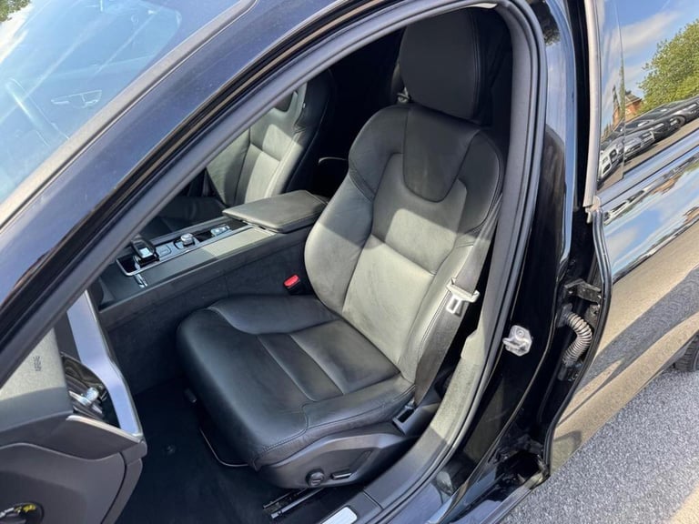 2021 Volvo V60 2.0 B3 MHEV Momentum Auto Euro 6 (s/s) 5dr ESTATE Petrol/Electric Hybrid Automatic