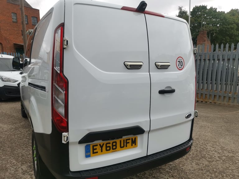 2018 Ford Transit Custom 2.0 TDCi 105ps Low Roof D/Cab Van PANEL VAN Diesel Manual