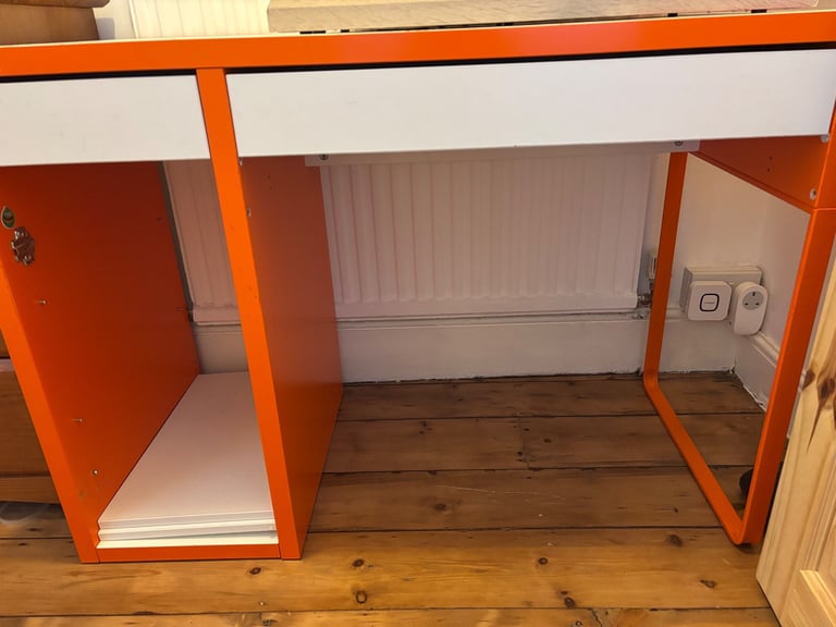 Study desk for children 