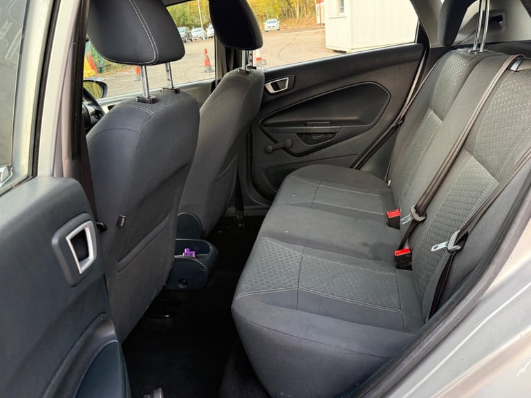 2012 Ford Fiesta 1.25 Zetec 5dr HATCHBACK Petrol Manual