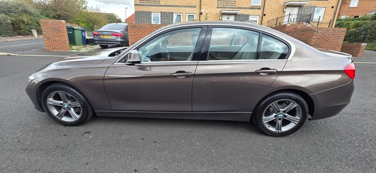 2012 BMW 3 Series 320i Modern 4dr SALOON Petrol Manual