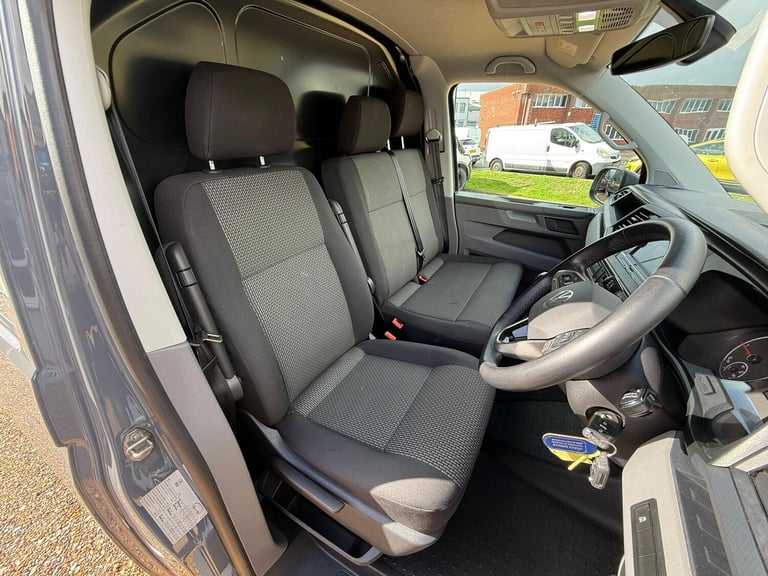 2024 Volkswagen Transporter 2.0 TDI T28 Highline FWD SWB Euro 6 (s/s) 5dr PANEL VAN Diesel Manual