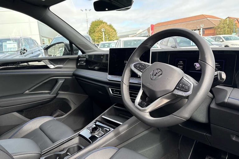 2025 Volkswagen Tiguan 1.5 TSI eHybrid R-Line 5dr DSG SUV Hybrid Automatic