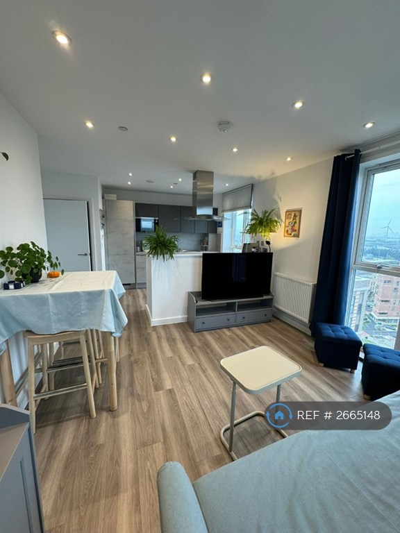 1 bedroom flat in Portland House, London, RM13 (1 bed) (#2665148)