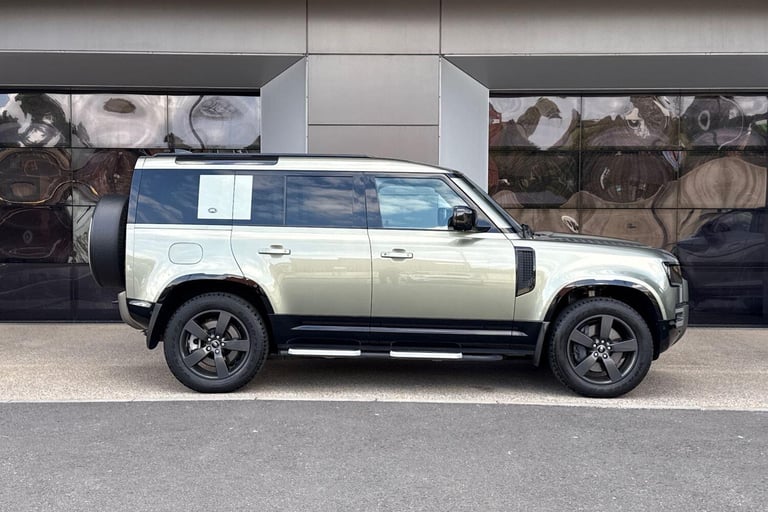 2021 Land Rover Defender 110 2.0 P400e 15.4kWh X-Dynamic HSE SUV 5dr Petrol Plug-in Hybrid Auto 4...
