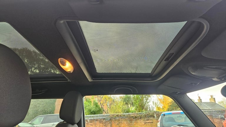 2012 MINI Hatch 1.6 Cooper Soho 3dr HATCHBACK Petrol Manual