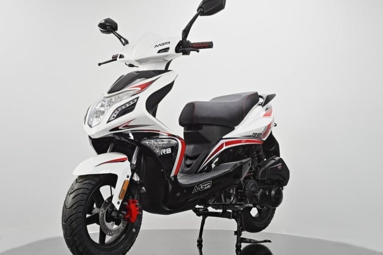 NEW MGB R8 125cc Sports Scooter Affordable Reliable Commuter A1 Licence Learn...