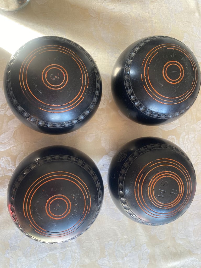 image for Set 4x Henselite Super Grip Heavy Lawn Bowls Size 4