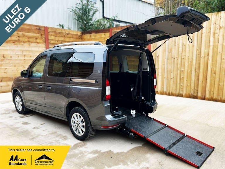 2024 Ford Tourneo Connect 3 Seat Wheelchair Accessible Disabled Access Vehicle WAV MPV Diesel Manual