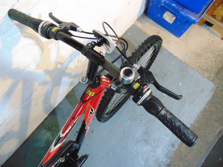 Apollo FS26 (17inch frame) Full/Dual Suspension Mountain Bike (free local delivery)