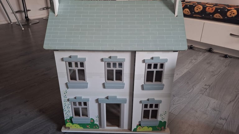 image for Kids Wooden Doll House 