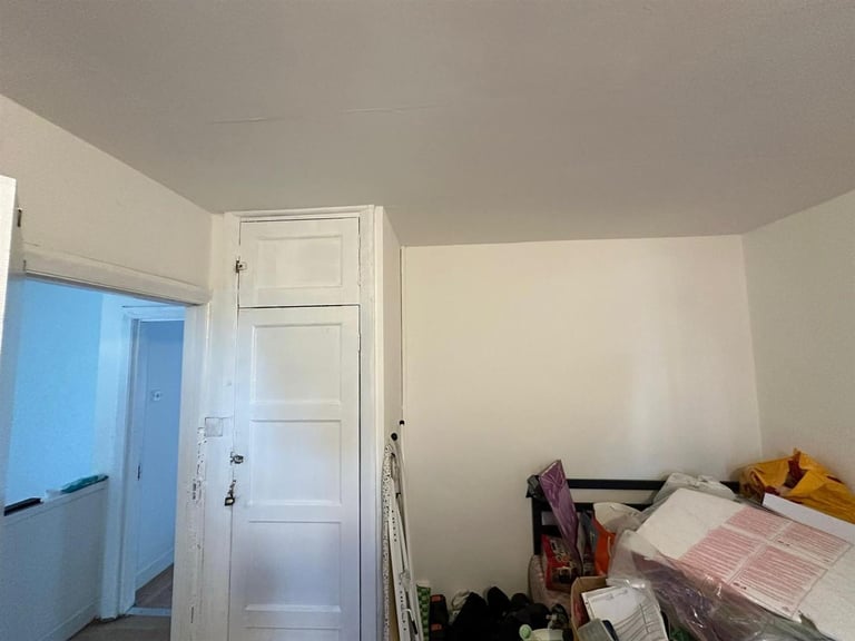 3 bedroom flat in Green Lane, Hounslow