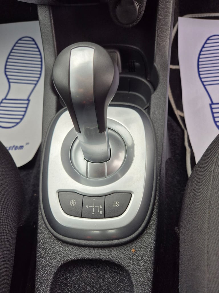 Vauxhall, CORSA, Hatchback, 2014, Semi-Auto, 1229 (cc), 5 doors