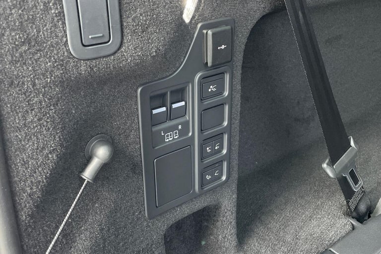 2025 Land Rover Discovery 3.0 D350 MHEV Dynamic HSE SUV 5dr Diesel Auto 4WD Euro 6 (s/s) (350 ps)...