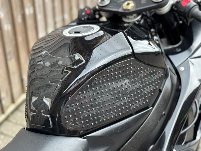 SUZUKI GSXR 750 K7 2007 (07) SUPER SPORT 