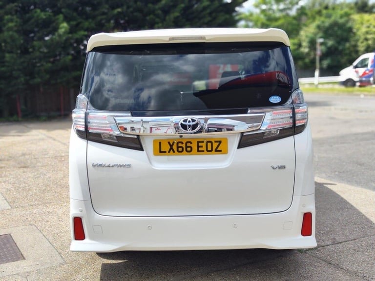 2023 Toyota Vellfire 3.5 V6 ENGINE PETROL Automatic