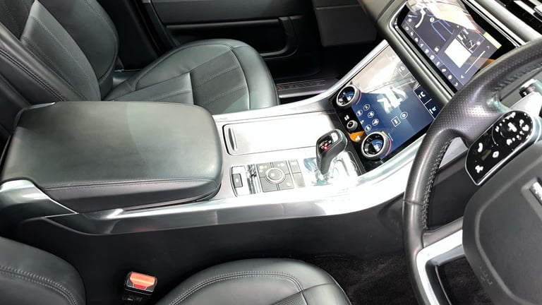 2019 Land Rover Range Rover Sport 3.0 SD V6 HSE SUV 5dr Diesel Auto 4WD Euro 6 (s/s) (306 ps) SUV...