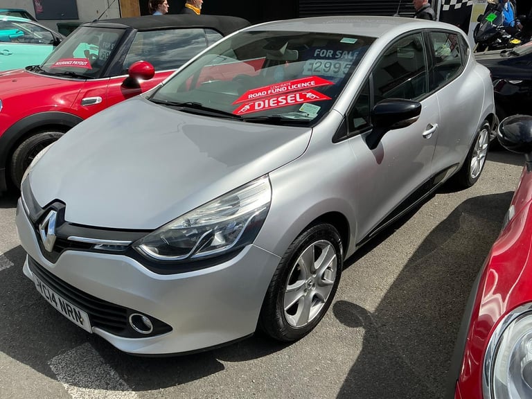 RENAULT CLIO D-QUE M-NAV ENERGY D