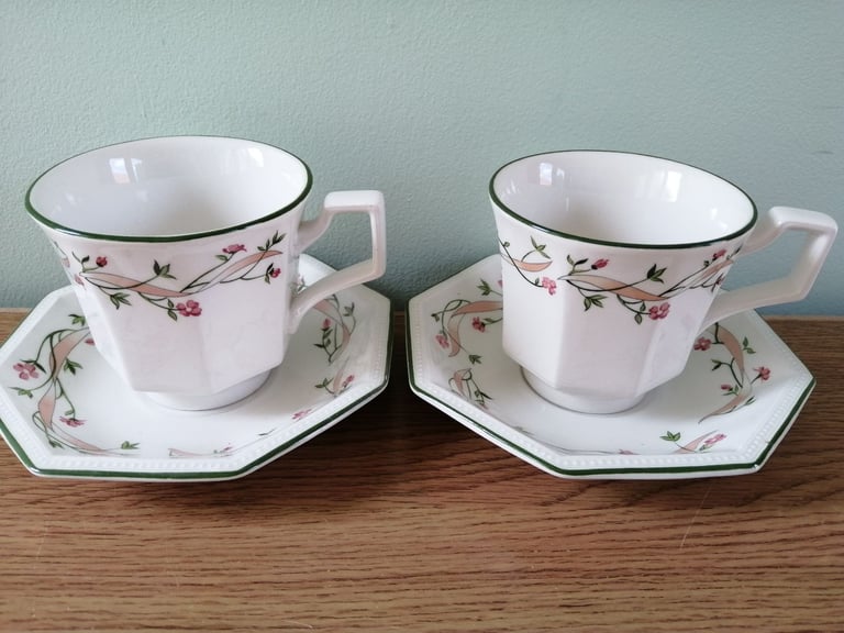 image for 2 X ETERNAL BEAU CUPS & SAUCERS BY JOHNSON BROTHER    