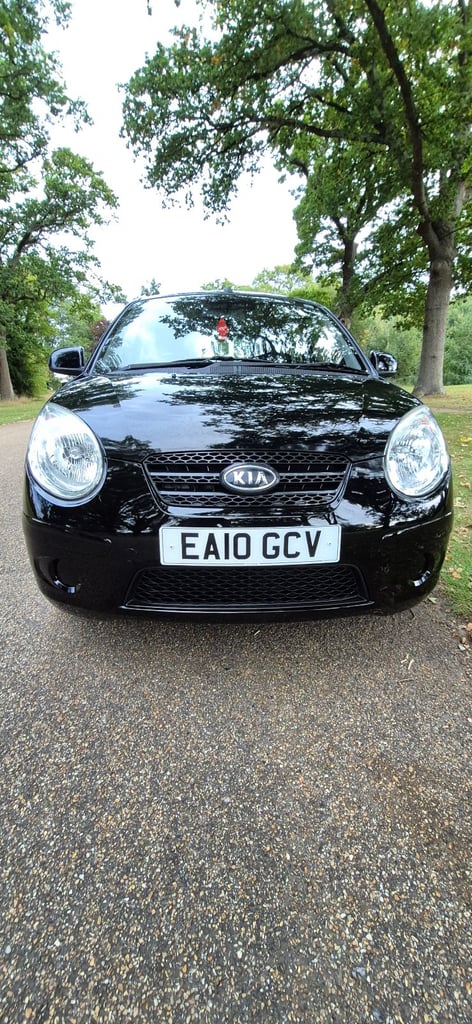 Kia Picanto 1.1, £35pa road tax, 12 months mot, 1 previous owner..£1395