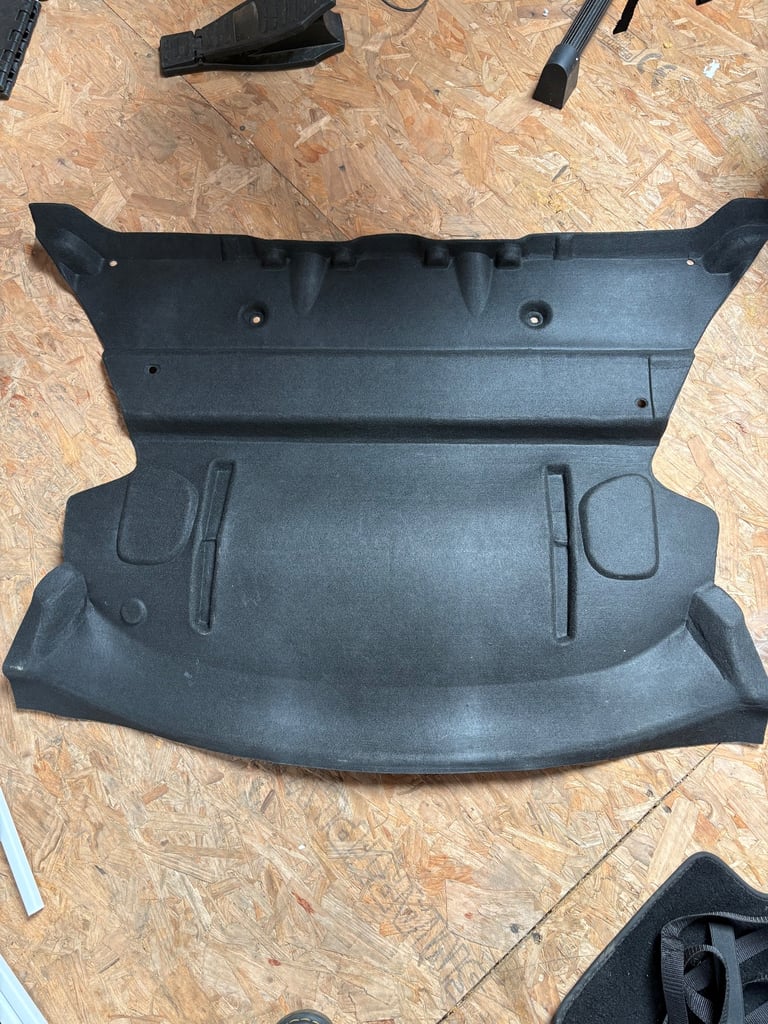 Tesla 3 rear trunk sound proofing 