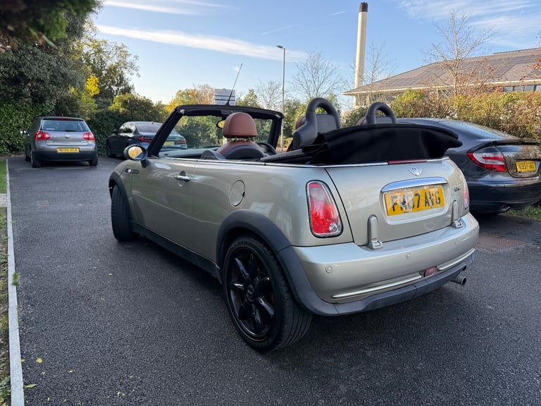 Mini sidewalk, Convertible, 2007, Manual, 1598 (cc), 2 doors