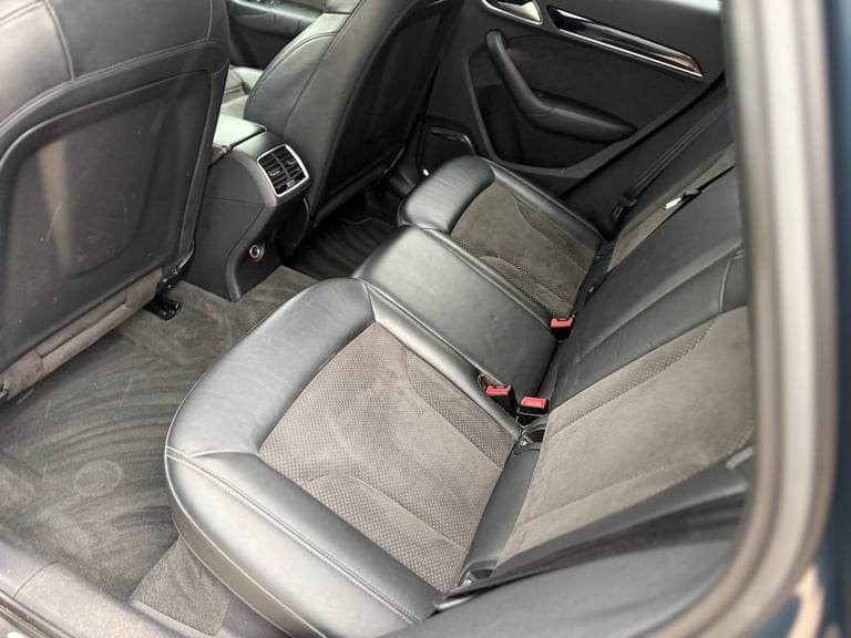 2018 Audi Q3 2.0 TFSI Black Edition SUV 5dr Petrol S Tronic quattro Euro 6