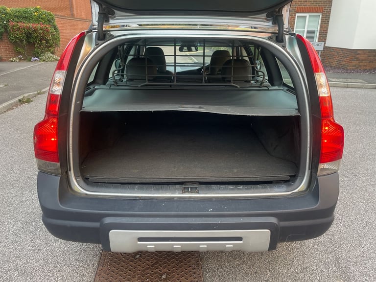 2006 VOLVO XC70 CROSS COUNTRY ESTATE 2.4 AUTOMATIC D5