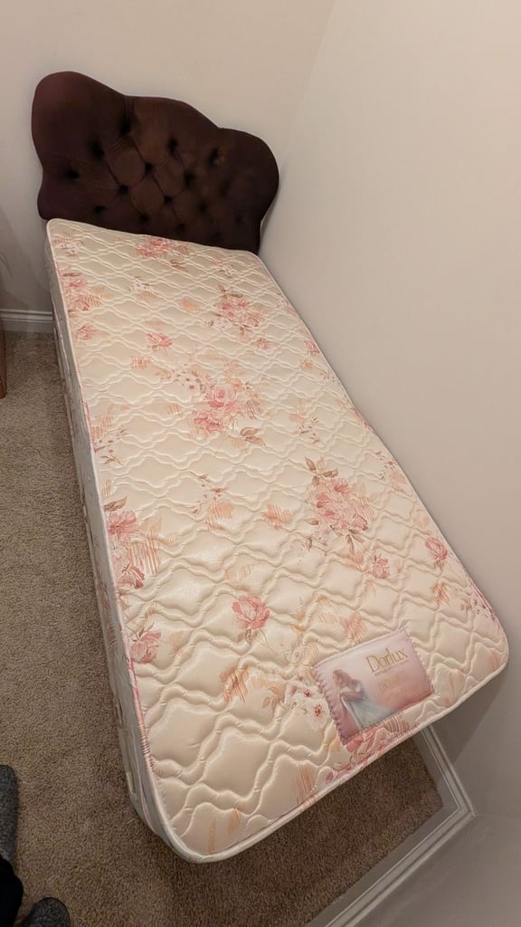 image for Free to collector - Good condition single bed